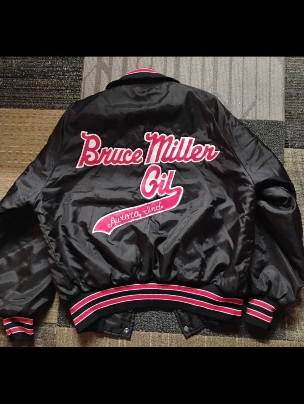 Bruce Miller Oil Co. Aurora, Indiana SIZE LARGE/Vintage varsity Bomber